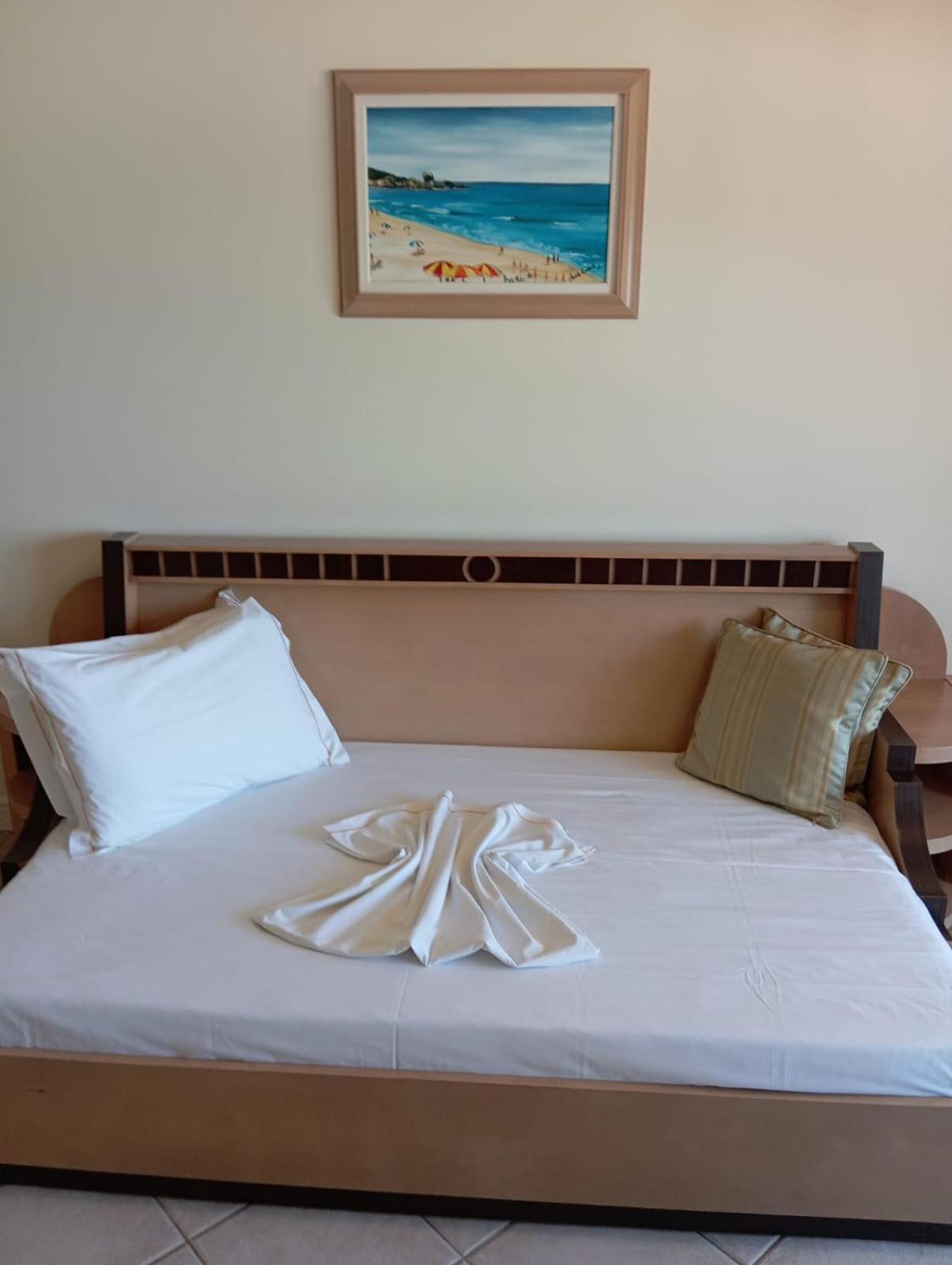 Golfinhos Apart-Hotel - Apto Terreo Frente Ao Mar!!! Florianópolis Екстериор снимка
